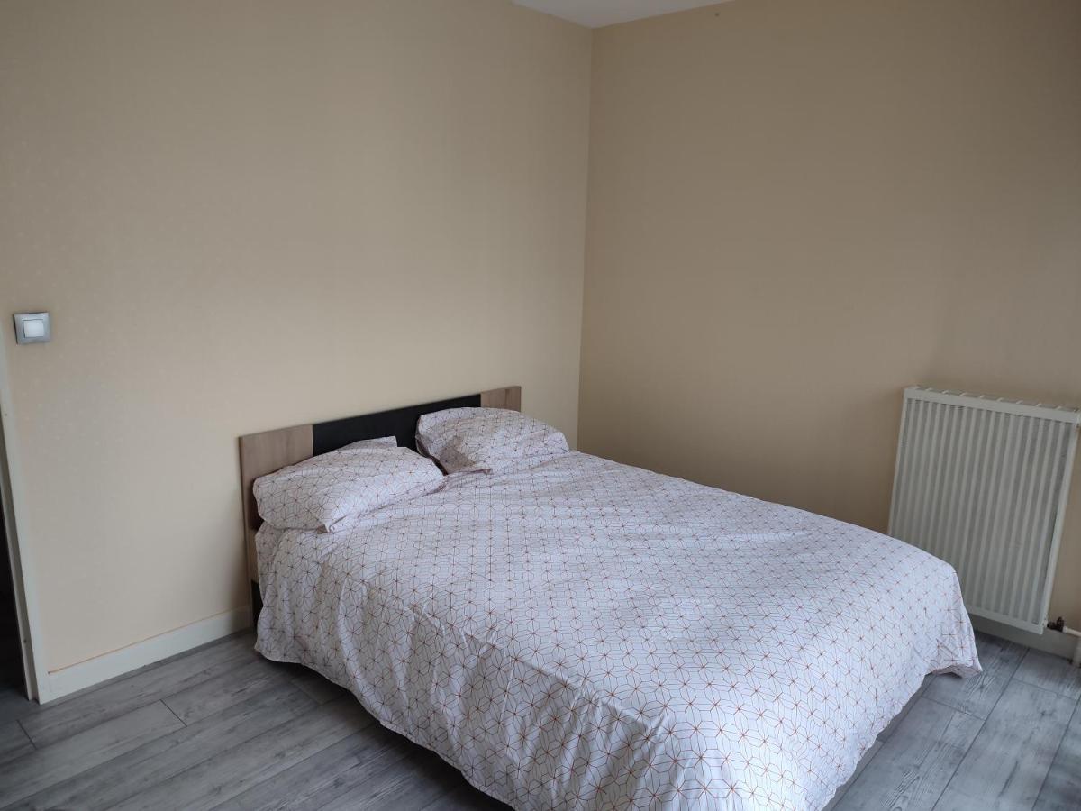 Grand Et Superbe Appartement Proche Paris Creil Exterior photo