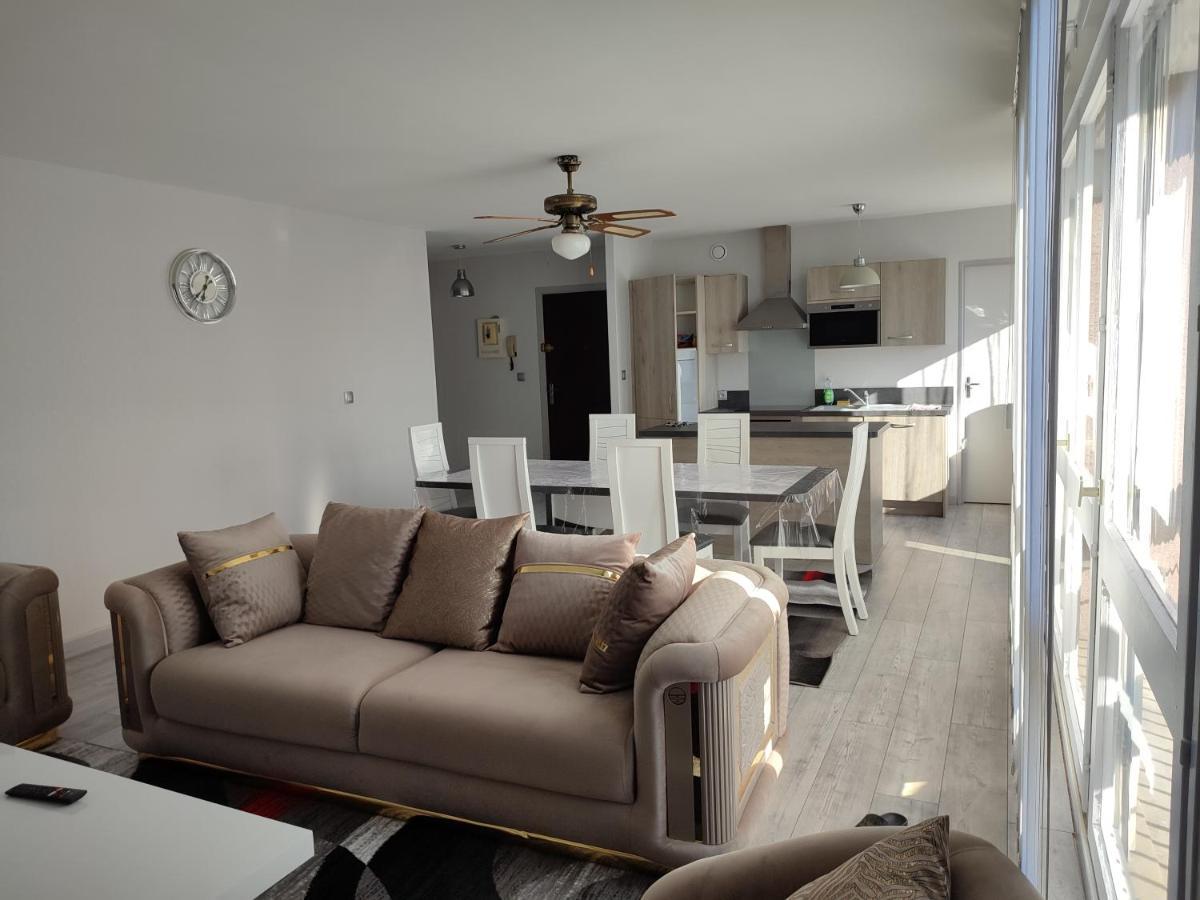 Grand Et Superbe Appartement Proche Paris Creil Exterior photo