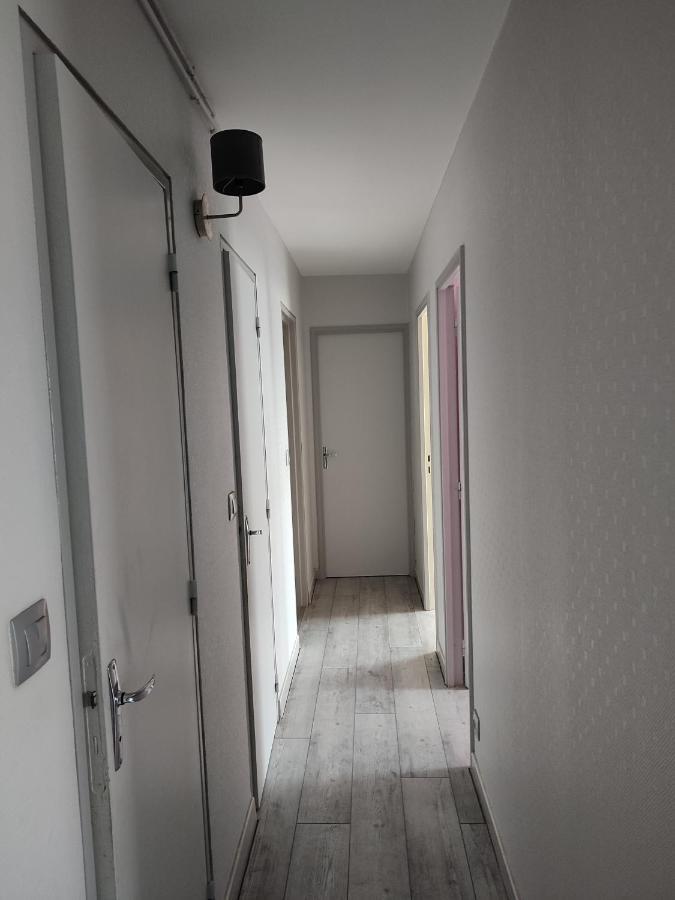 Grand Et Superbe Appartement Proche Paris Creil Exterior photo